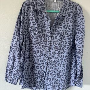 Cotton On Gray Animal Print Shirt
